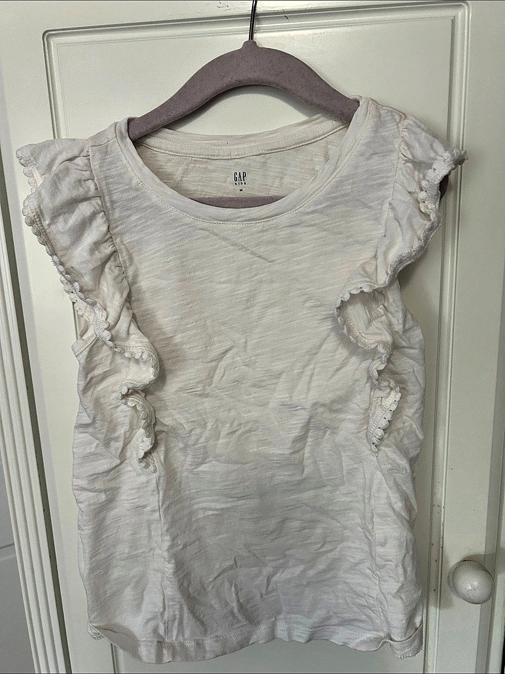Gap Girls Ruffle Sleeve Top in White Size Medium (8) Like New